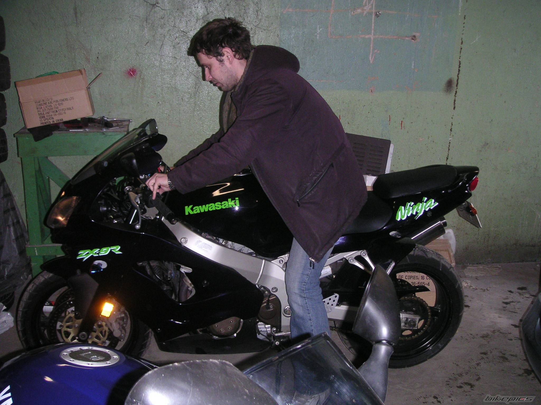 2000 KAWASAKI ZX 9R | Picture 304668 motorcycle photo