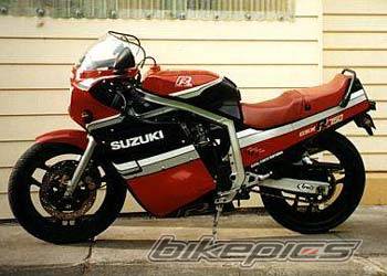 1986 SUZUKI GSX R 750 | Picture 30485 motorcycle photo