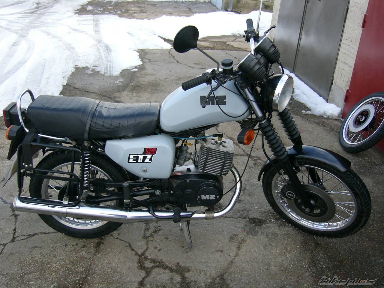 1990 MZ ETZ 150 | Picture 306793 motorcycle photo