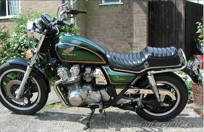 1981 HONDA CB 750 | Picture 3085 motorcycle photo
