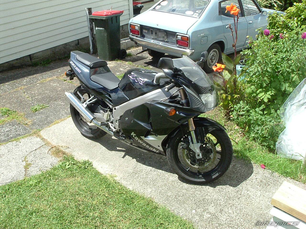1991 KAWASAKI ZXR 250 | Picture 310627 motorcycle photo