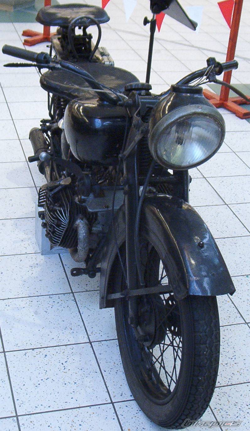 1937 PUCH 800 | Picture 311105 motorcycle photo