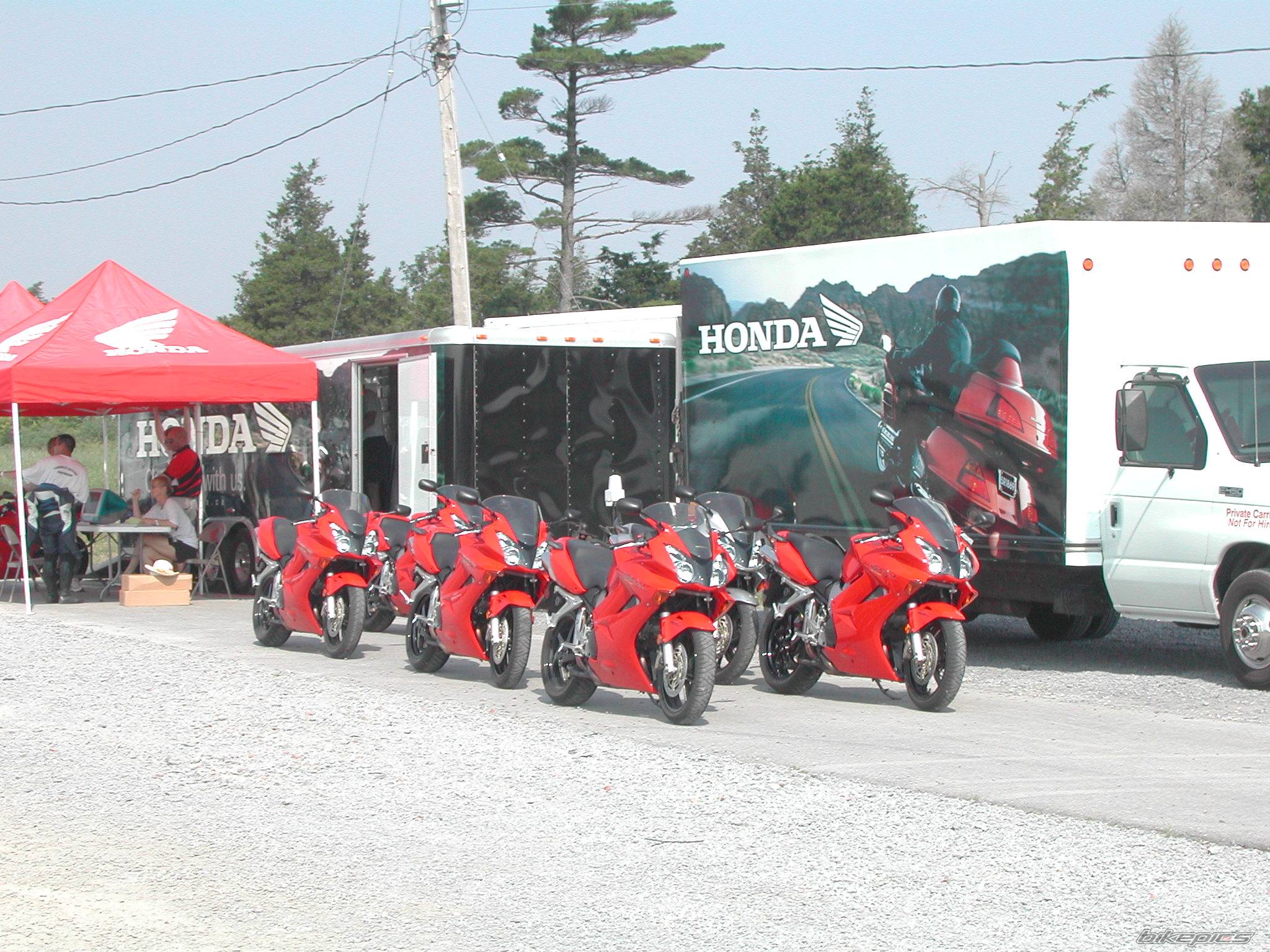 2002 HONDA VFR 800 | Picture 31154 motorcycle photo