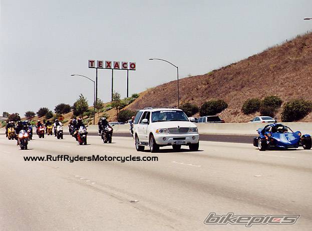 2002 YAMAHA YZF R1 | Picture 31397 motorcycle photo