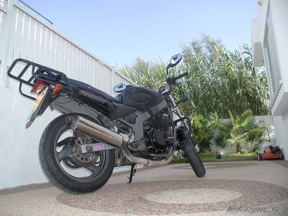 1996 SUZUKI GS 500 | Picture 31599 motorcycle photo