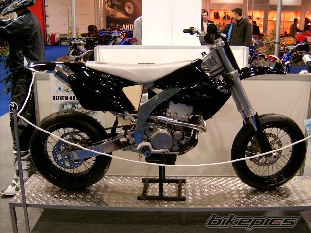 2005 AJP 400 | Picture 319300 motorcycle photo