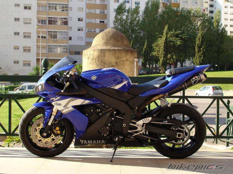 2004 YAMAHA YZF R1 | Picture 320208 motorcycle photo