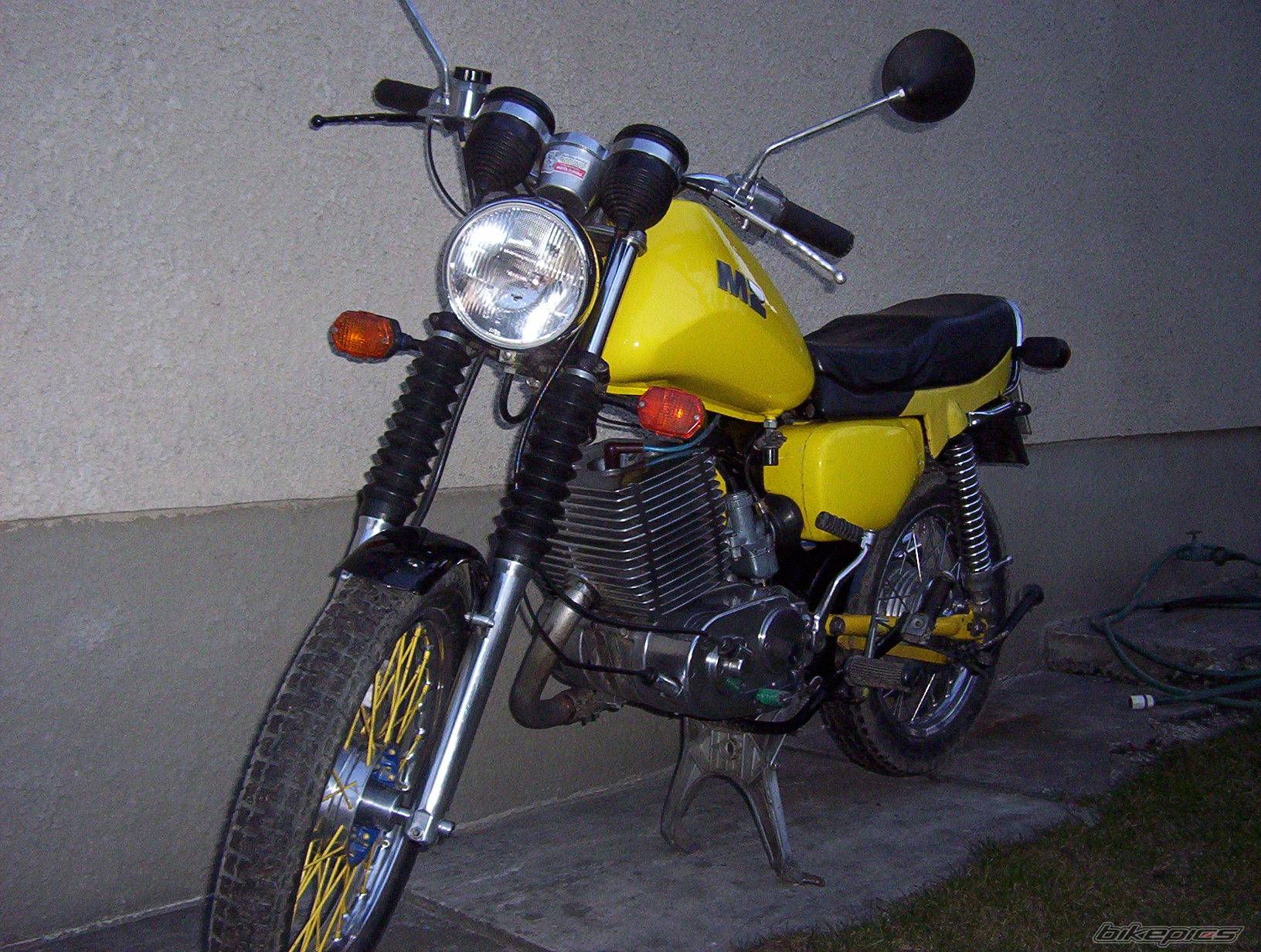 1990 MZ ETZ 251 | Picture 322063 motorcycle photo