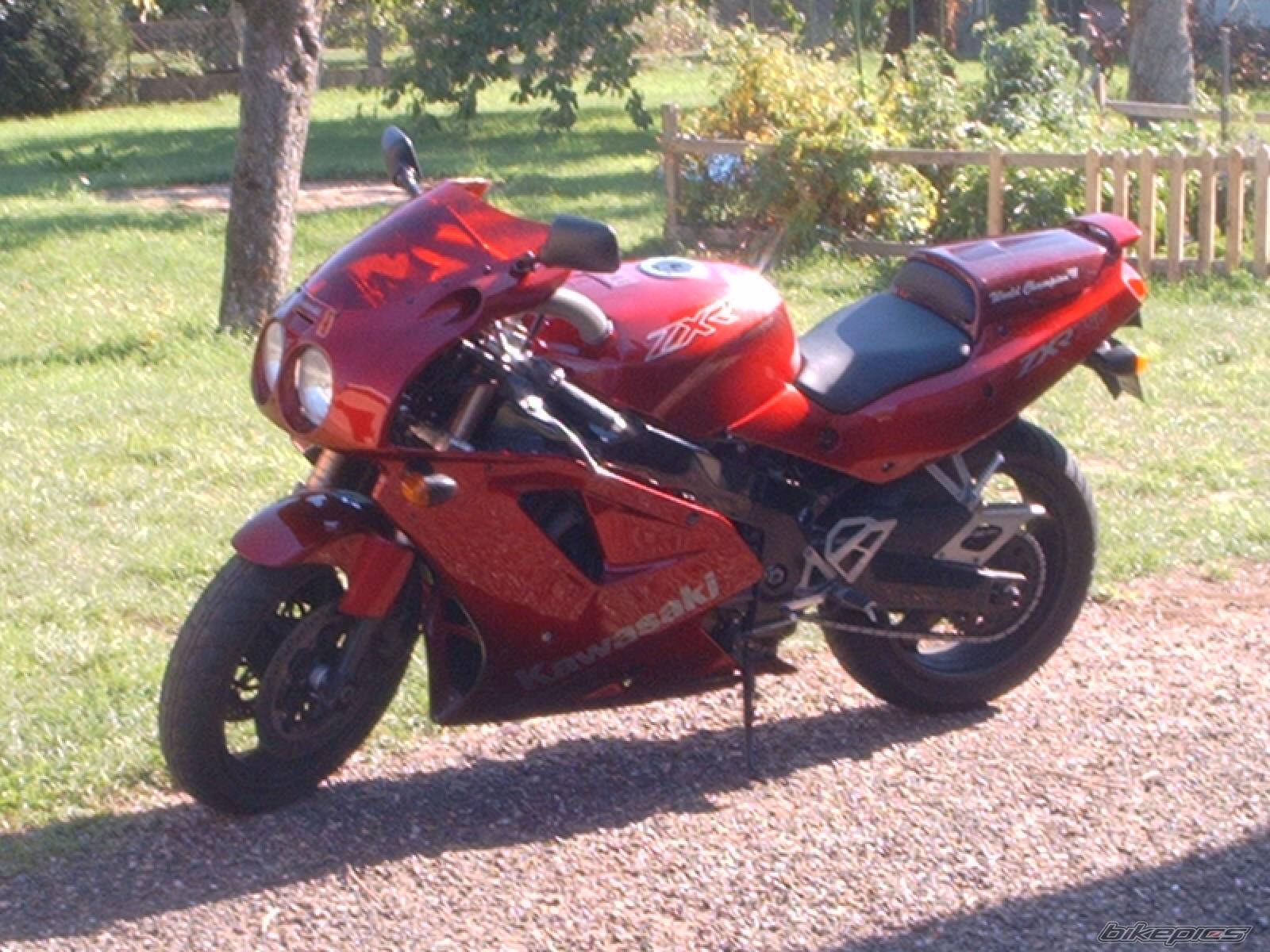 1992 KAWASAKI ZXR 750 | Picture 322312 motorcycle photo
