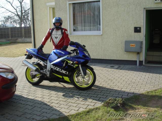 2001 SUZUKI GSX R 600 | Picture 324231 motorcycle photo