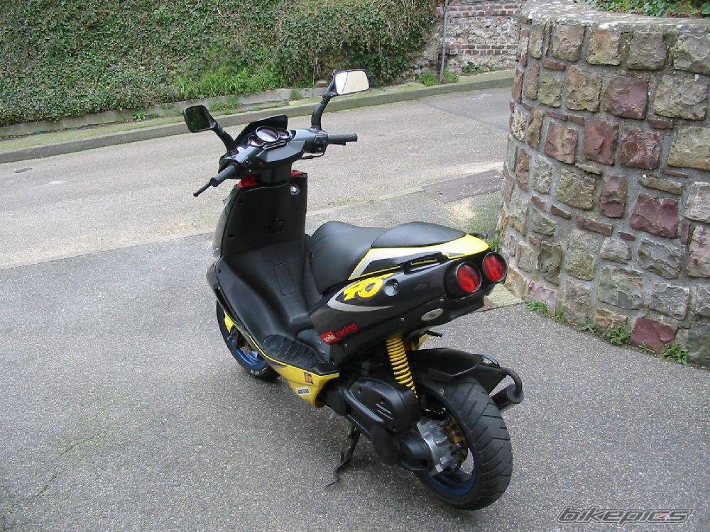 2002 APRILIA SR RACING 50 | Picture 326149 motorcycle photo
