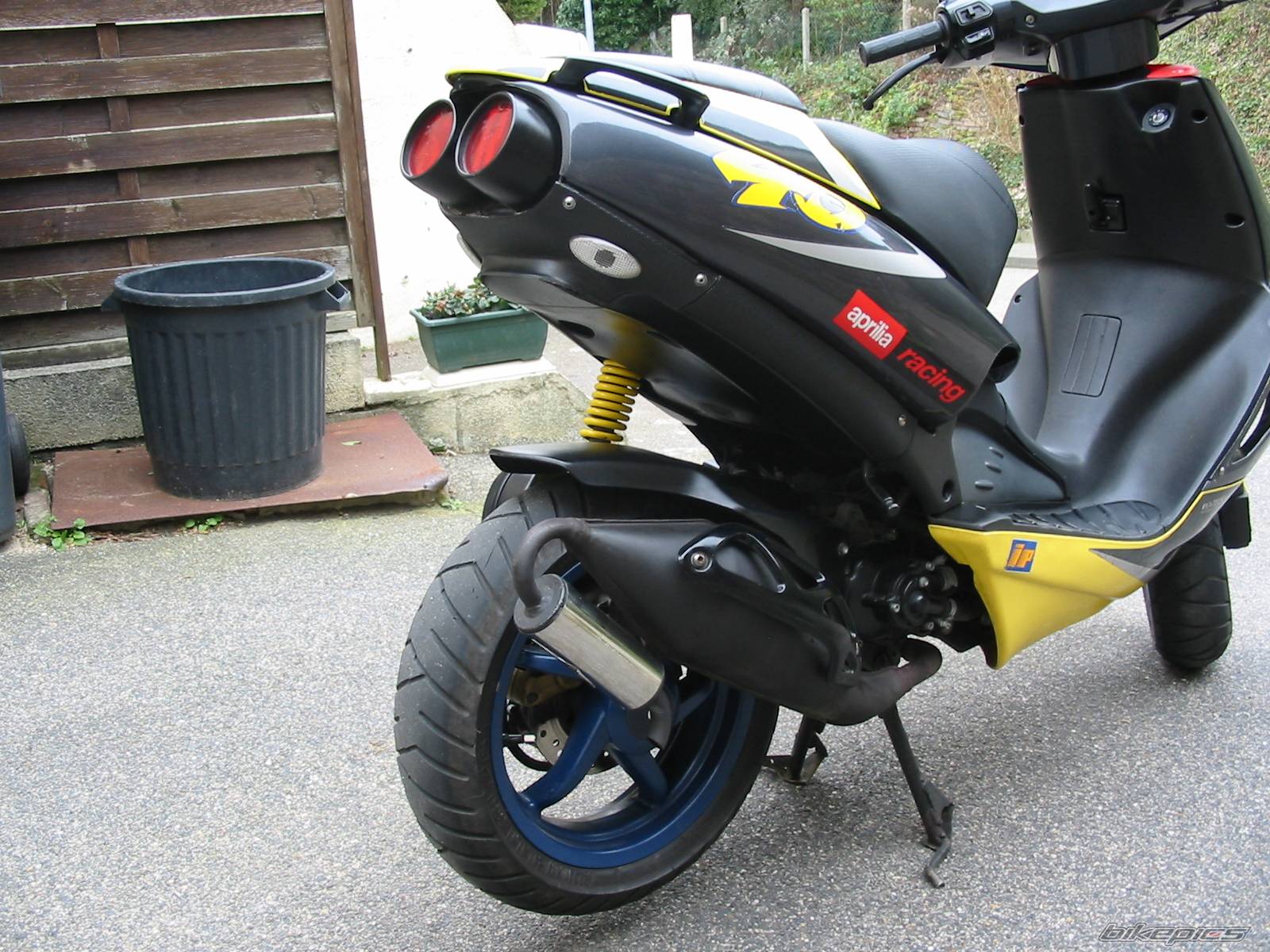 2002 APRILIA SR RACING 50 | Picture 326153 motorcycle photo