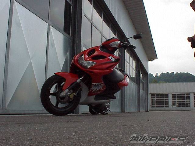 1999 YAMAHA AEROX 50 | Picture 32659 motorcycle photo