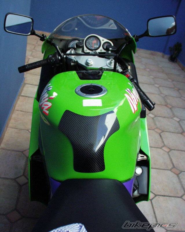 1996 KAWASAKI ZX 7R | Picture 3268 motorcycle photo