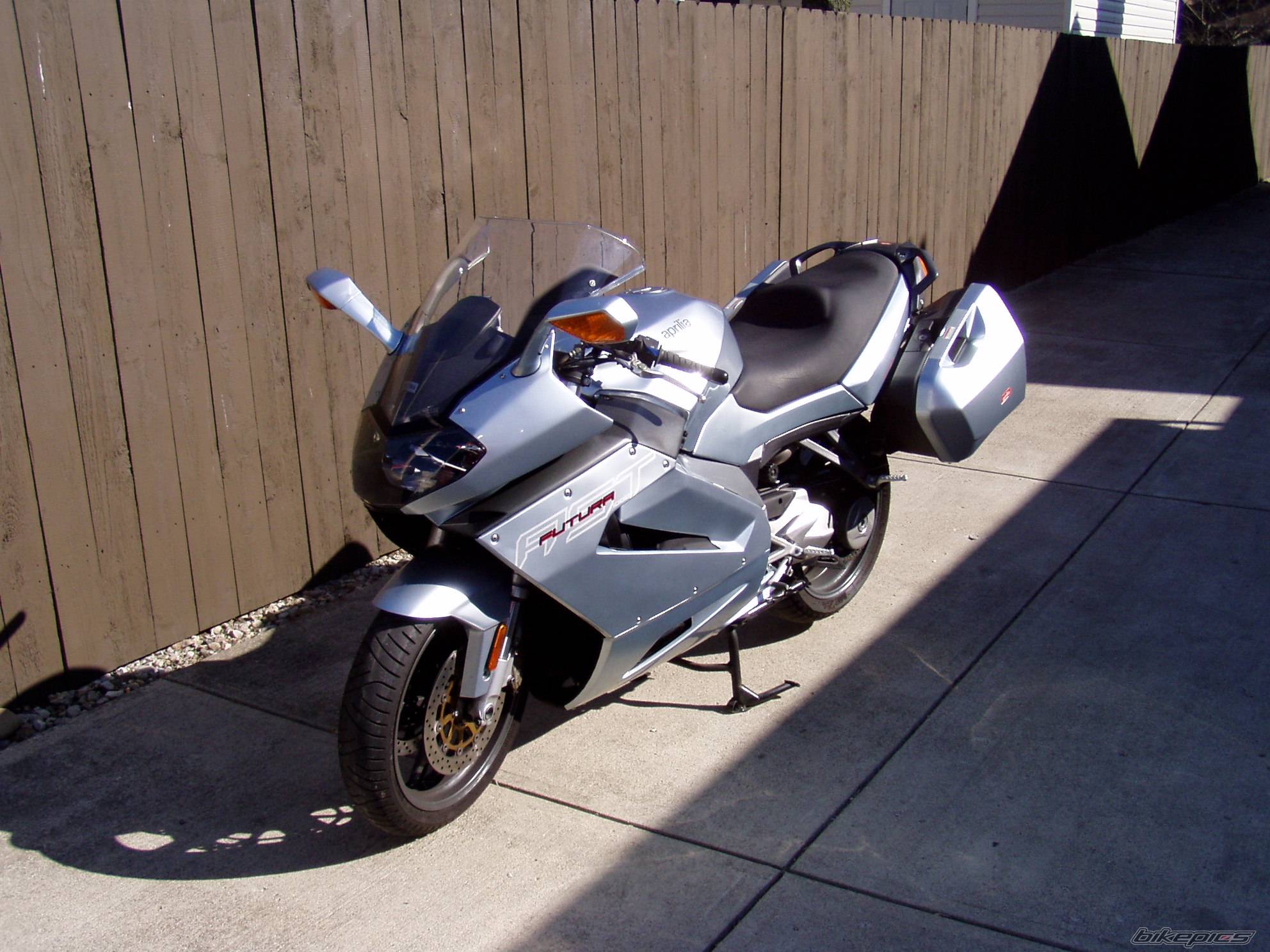 2001 APRILIA RST 1000 FUTURA | Picture 328130 motorcycle photo