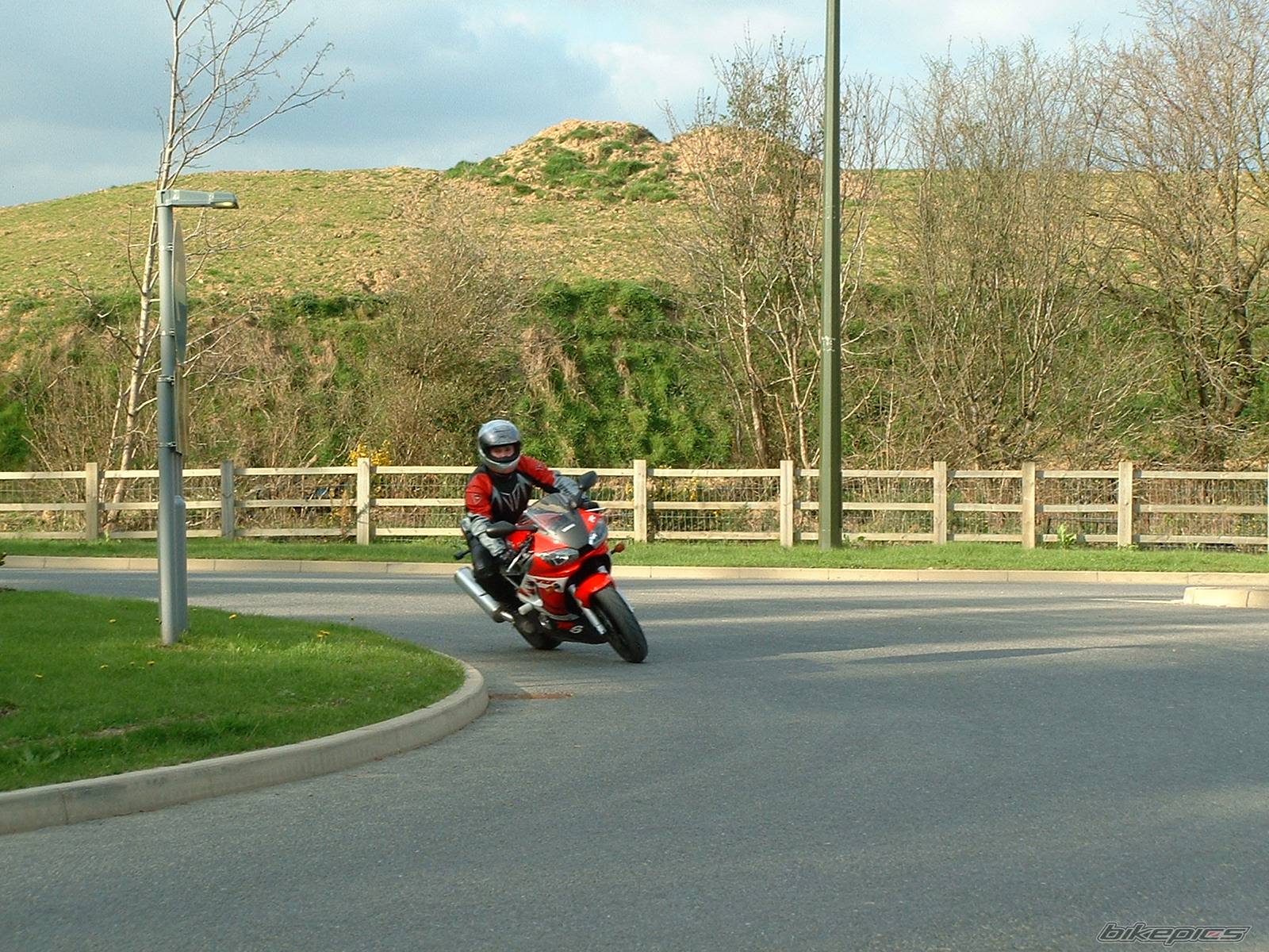 1999 YAMAHA YZF R6 | Picture 329759 motorcycle photo