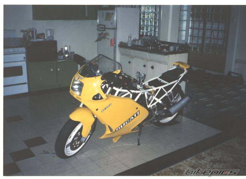 1991 DUCATI 750 SS | Picture 3305 motorcycle photo