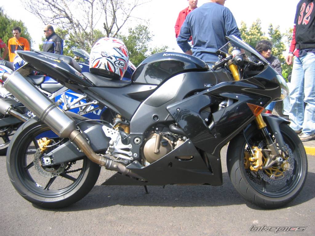 2004 KAWASAKI ZX 10R | Picture 331032 motorcycle photo