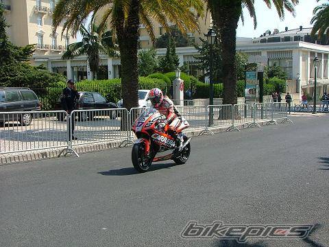2004 DUCATI UNKNOWEN | Picture 331367 motorcycle photo