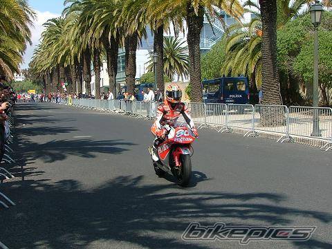 2004 DUCATI UNKNOWEN | Picture 331370 motorcycle photo