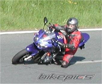 2001 YAMAHA FZ 1 | Picture 3322 motorcycle photo