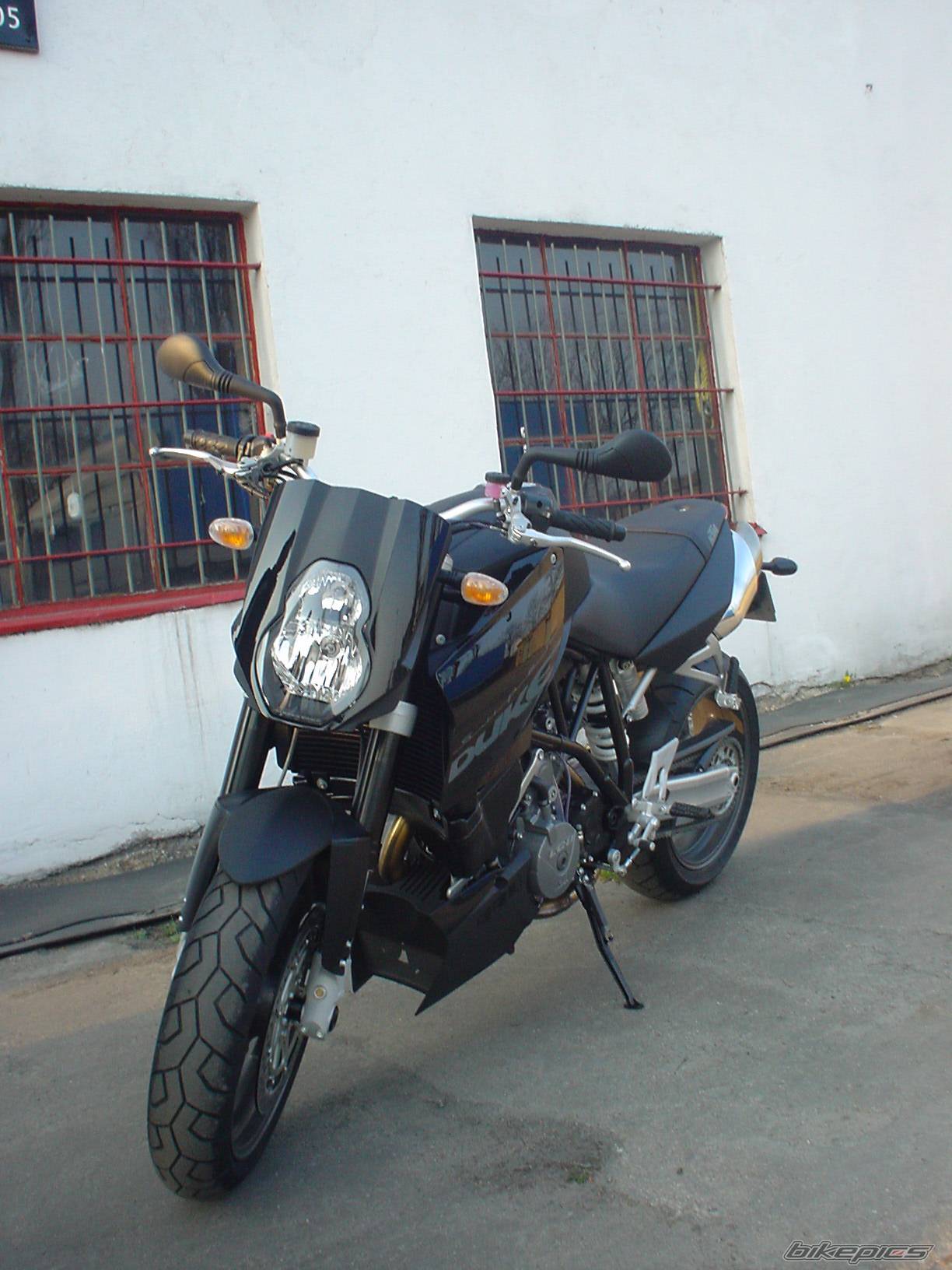 2005 KTM 990 SUPERDUKE | Picture 332805 motorcycle photo