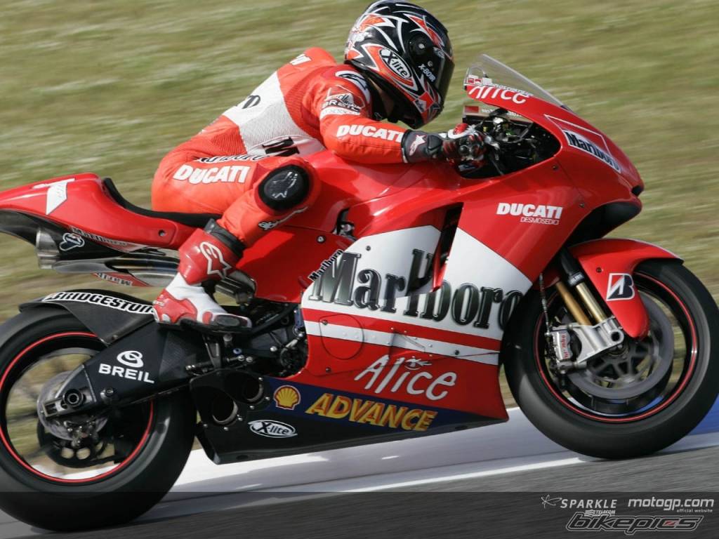 2005 DUCATI DESMOCEDICI | Picture 333988 motorcycle photo