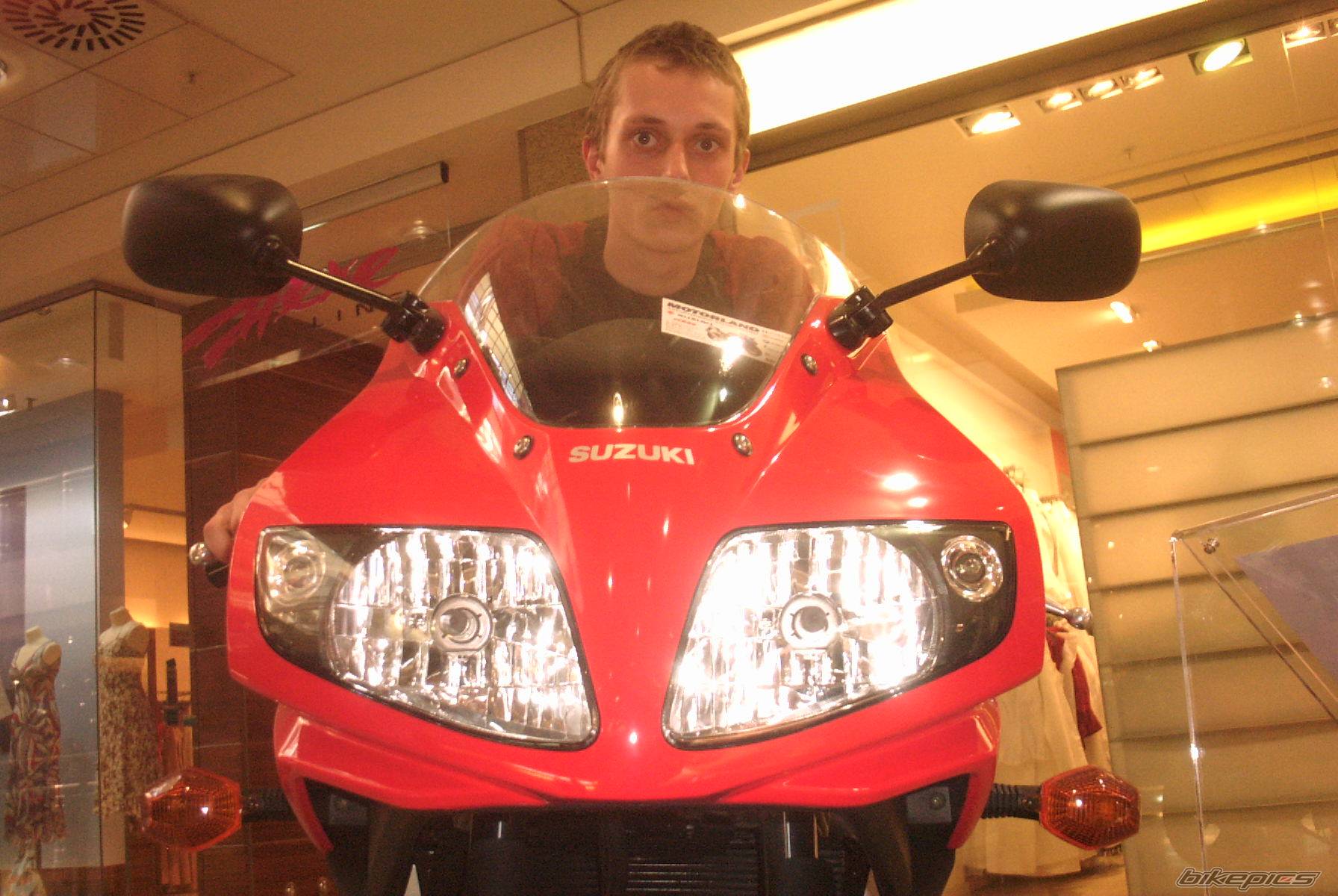 2005 SUZUKI SV 650S | Picture 334751 motorcycle photo