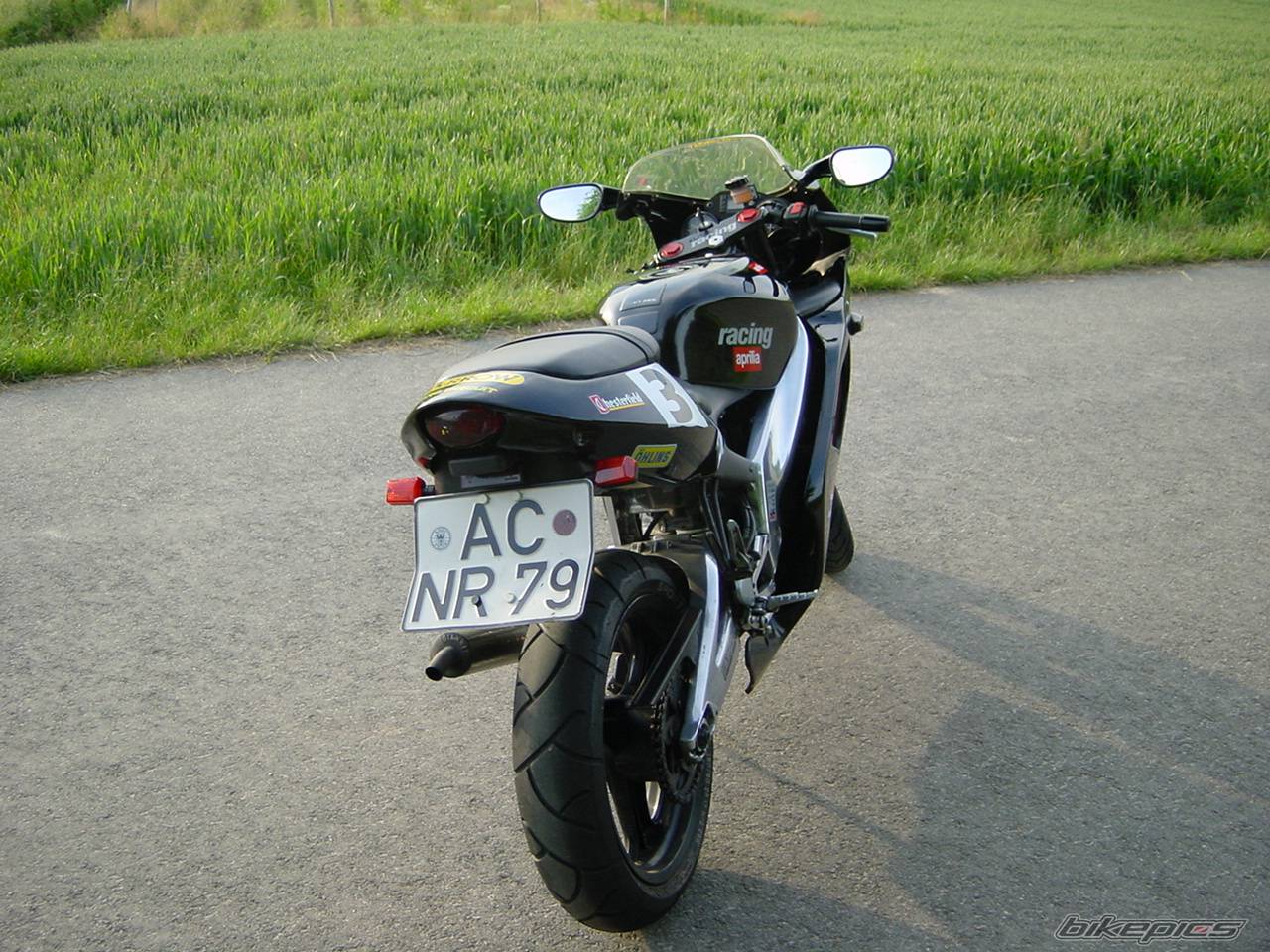 2002 APRILIA RS 125 | Picture 33560 motorcycle photo