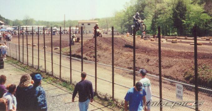 2001 YAMAHA YZ 125 | Picture 3374 motorcycle photo