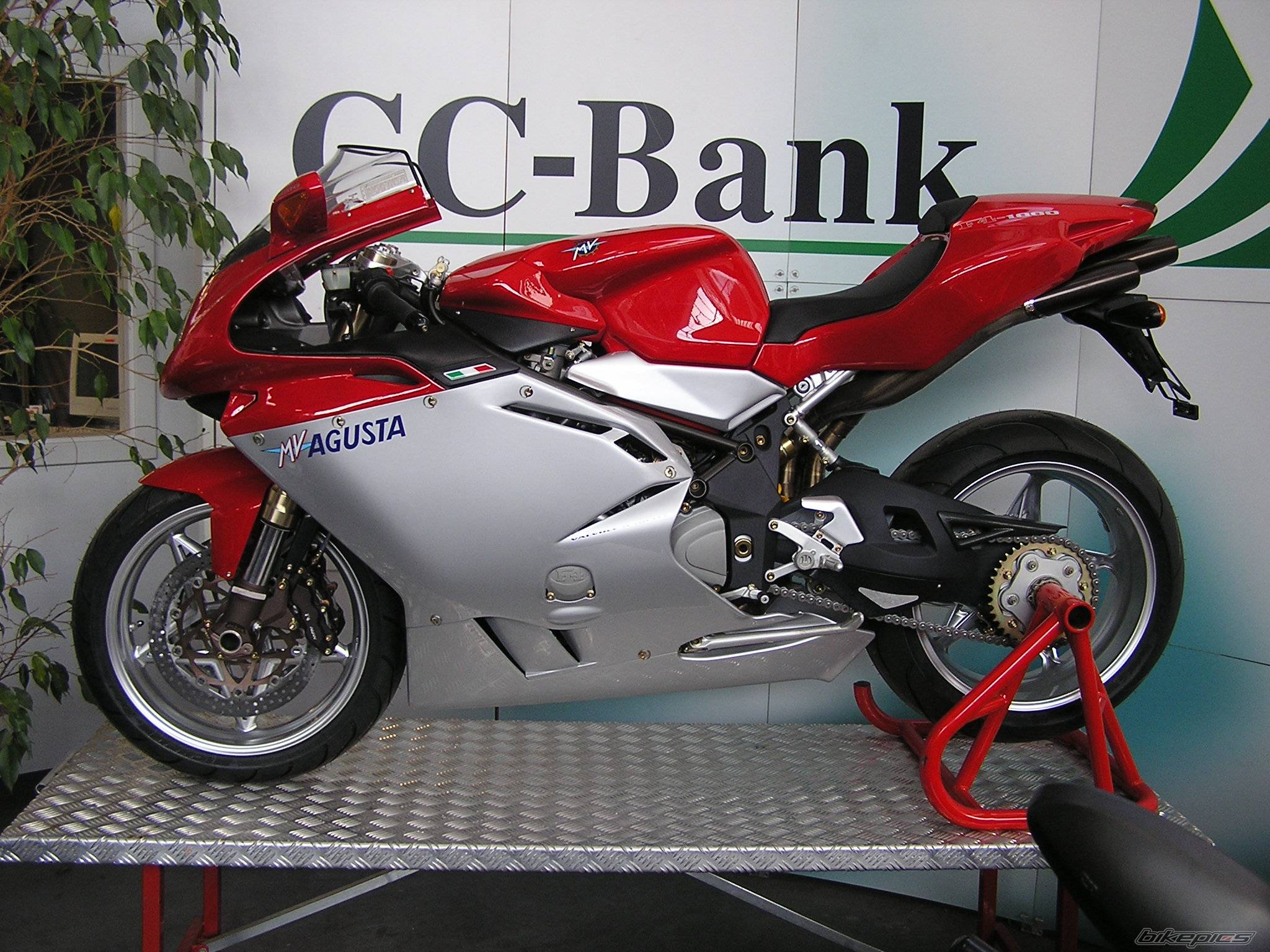 2005 MV AGUSTA F4 1000 | Picture 338431 motorcycle photo