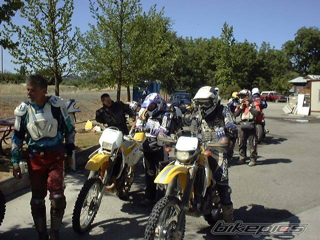 2000 SUZUKI DRZ 400 | Picture 3393 motorcycle photo