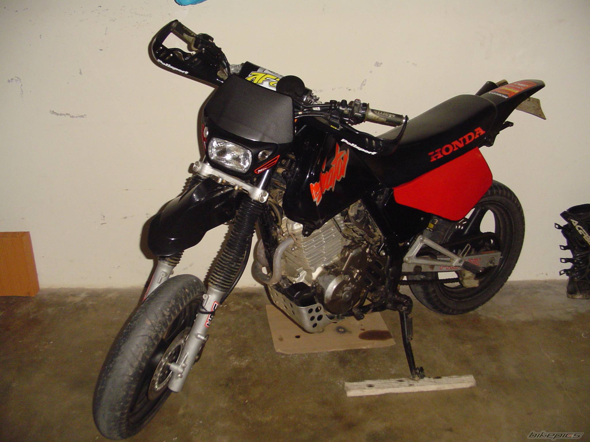 1989 HONDA NX 650 DOMINATOR | Picture 340368 motorcycle photo