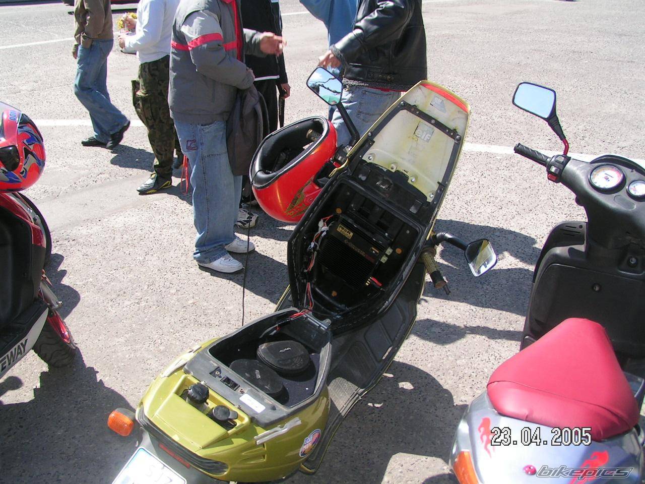 2005 HONDA NSR 125 | Picture 341012 motorcycle photo