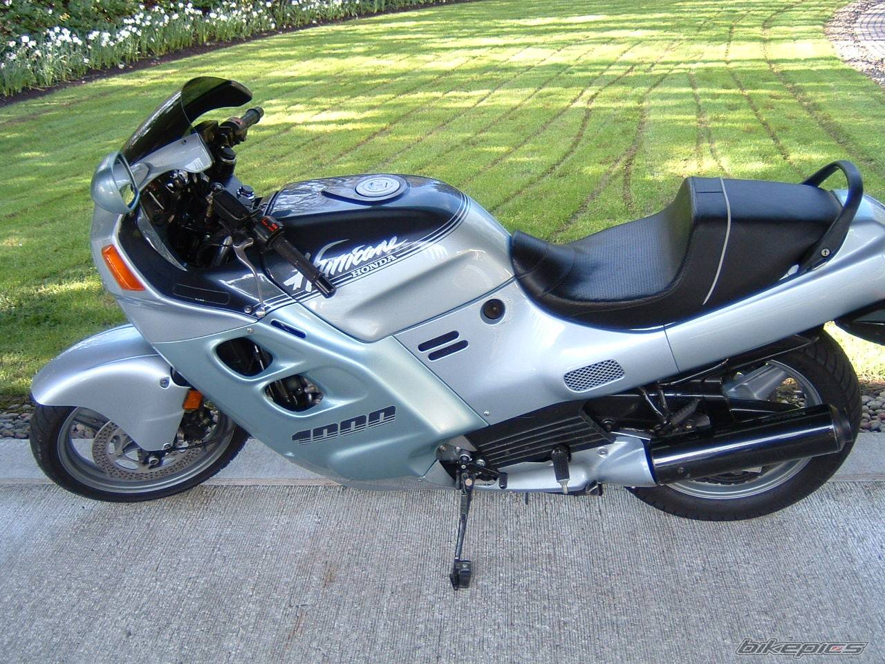 1987 HONDA CBR 1000 F | Picture 342375 motorcycle photo