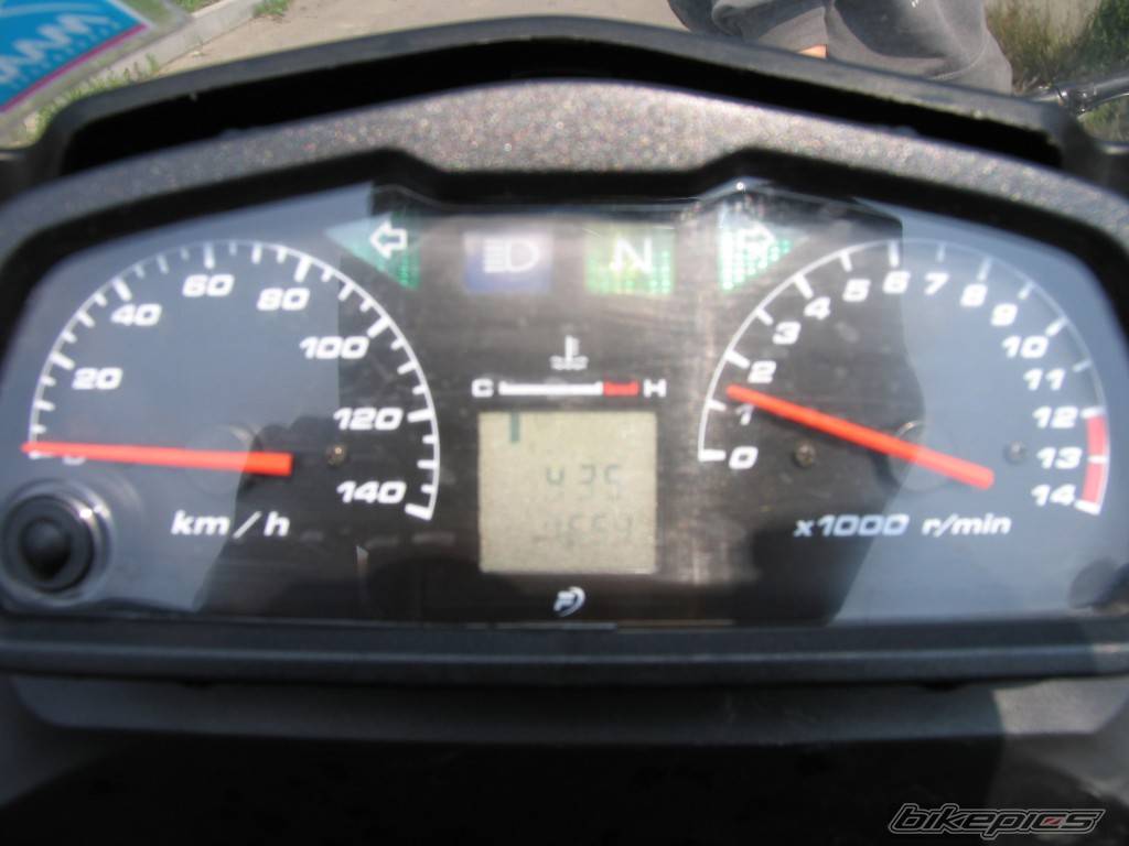 2002 HONDA XLV 125 VARADERO | Picture 344993 motorcycle photo