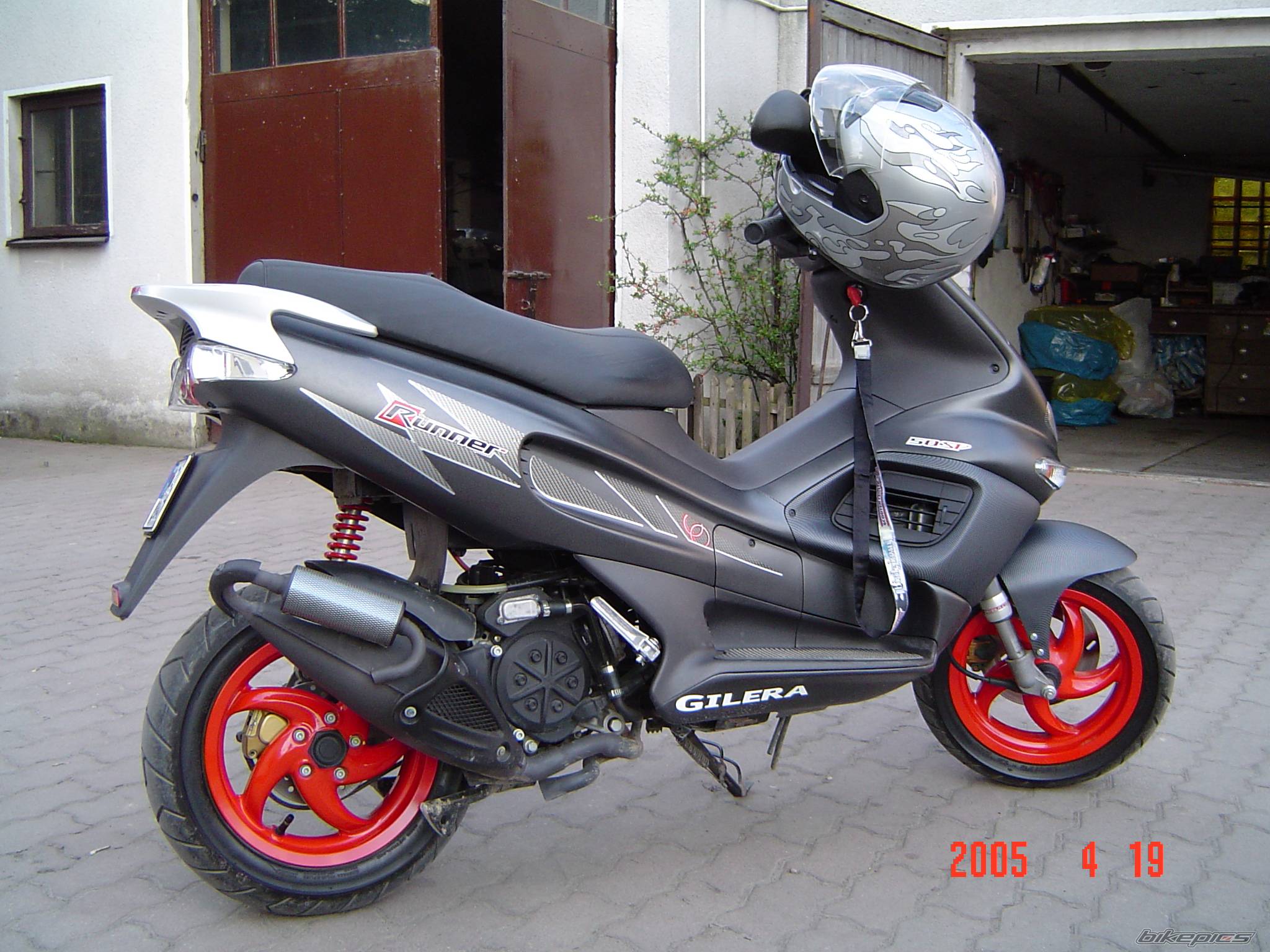 2004 GILERA RUNNER 50 | Picture 348900 motorcycle photo