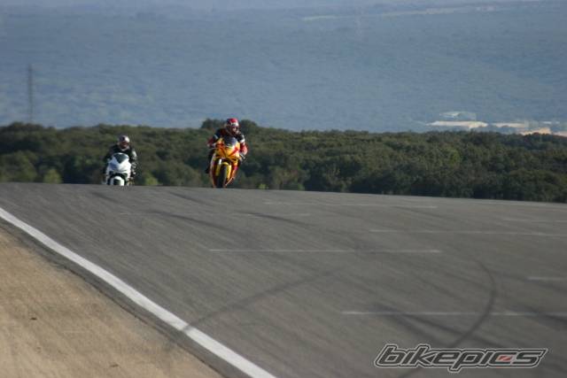 2003 YAMAHA YZF R1 | Picture 350629 motorcycle photo