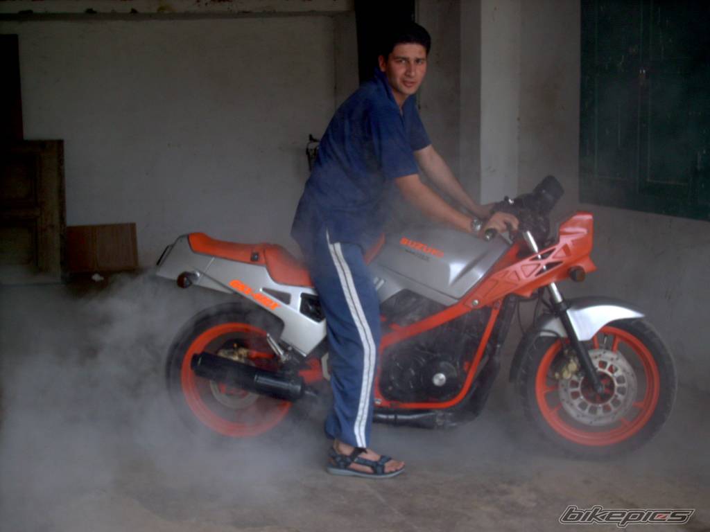 1986 SUZUKI GSX 400 X | Picture 350747 motorcycle photo