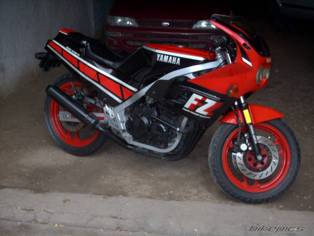 1986 YAMAHA FZ 400 | Picture 350755 motorcycle photo