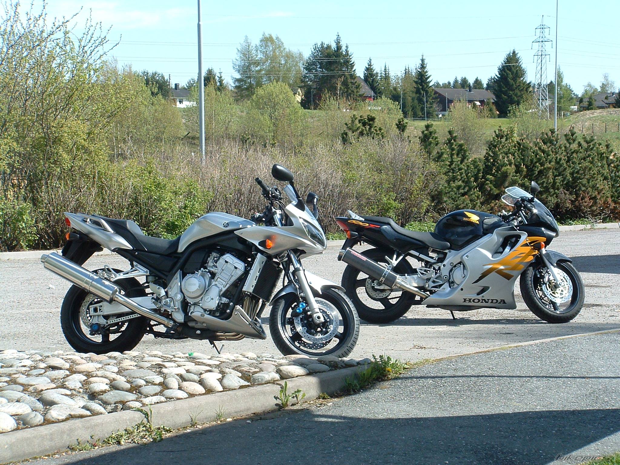 2004 YAMAHA FZS 1000 FAZER | Picture 355074 motorcycle photo