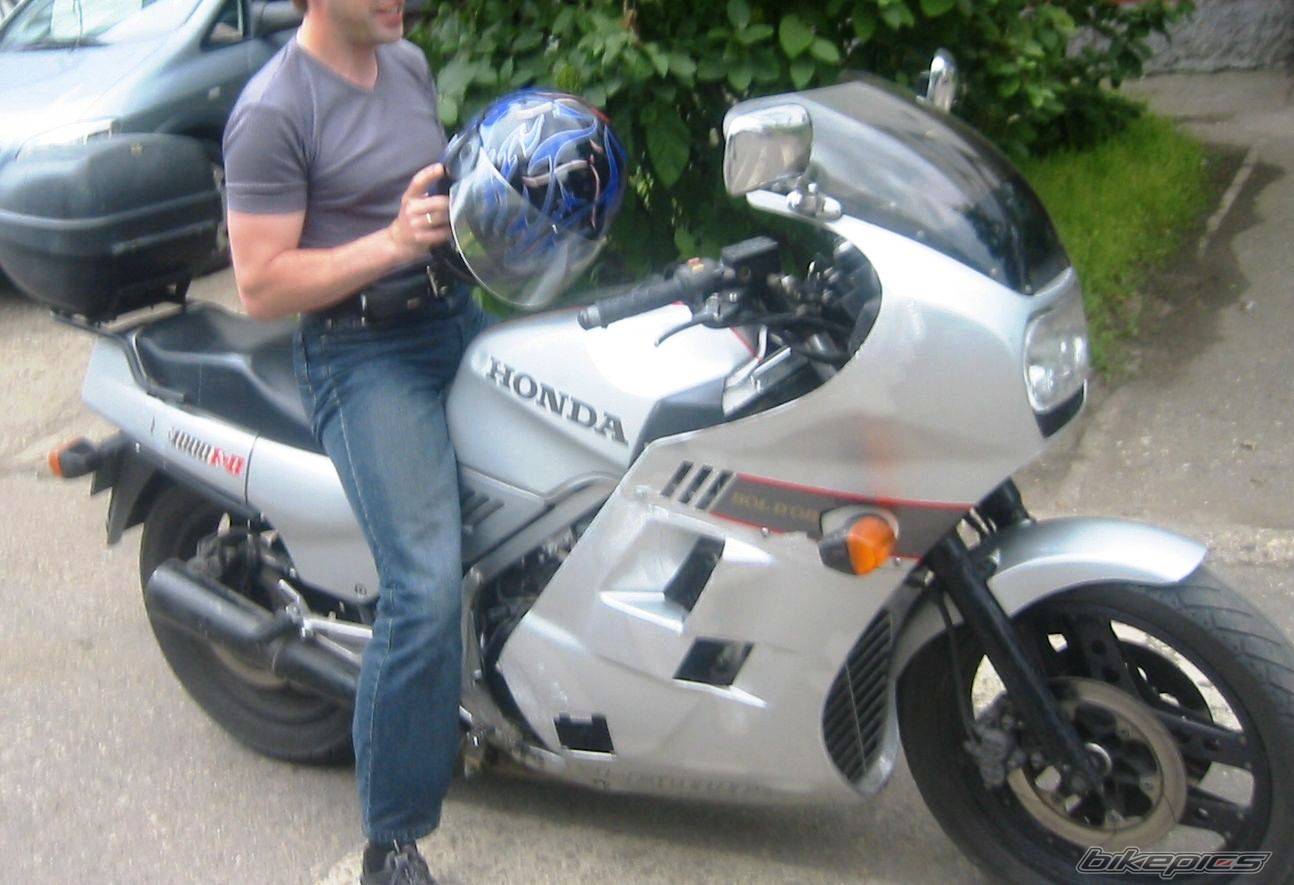 1988 HONDA VF1000F2 | Picture 356525 motorcycle photo