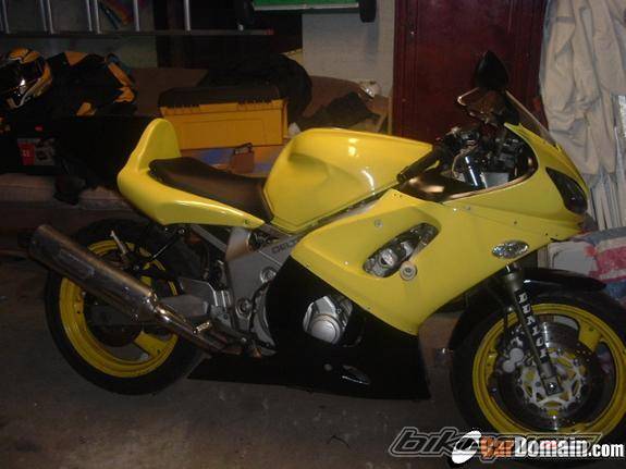 1992 YAMAHA FZR 600 | Picture 356719 motorcycle photo