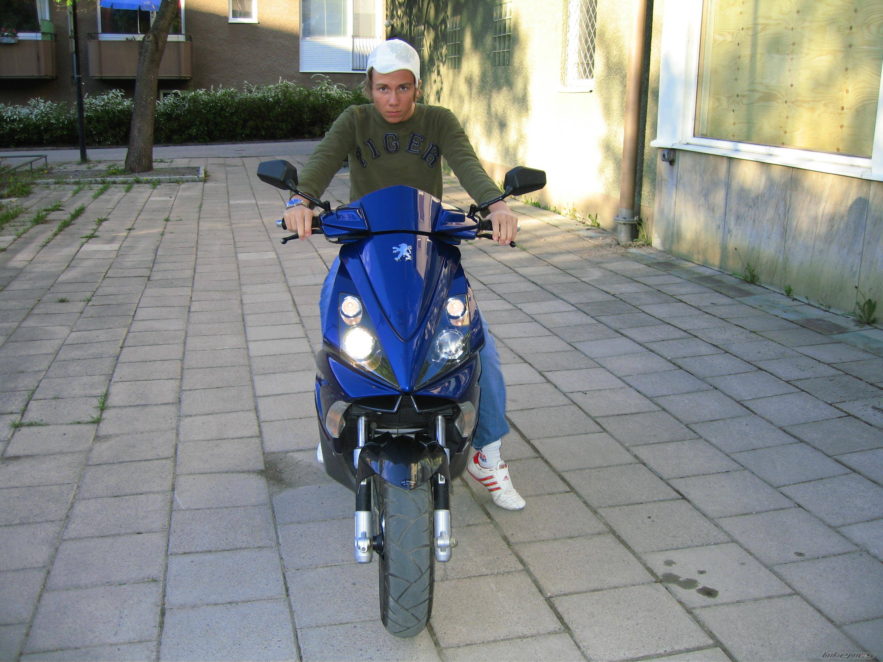 2003 PEUGEOT JET FORCE | Picture 357700 motorcycle photo