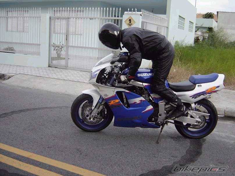 1994 SUZUKI GSX R 750 | Picture 359261 motorcycle photo