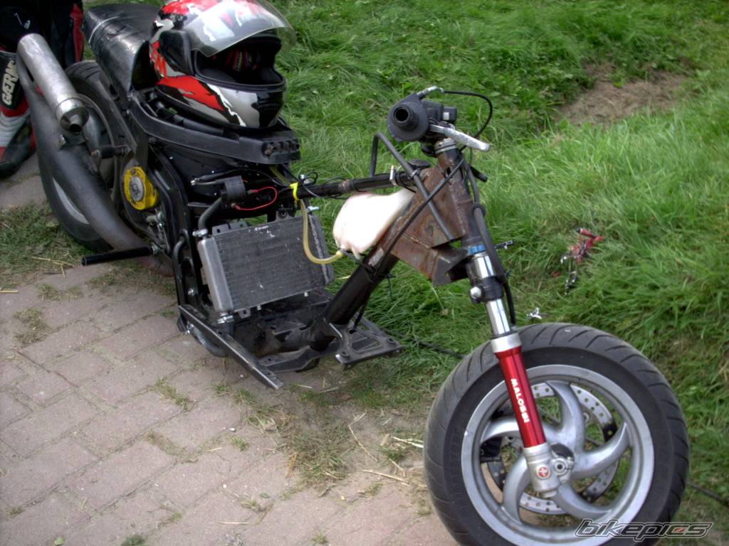 2004 GILERA RUNNER 180 FXR | Picture 360360 motorcycle photo
