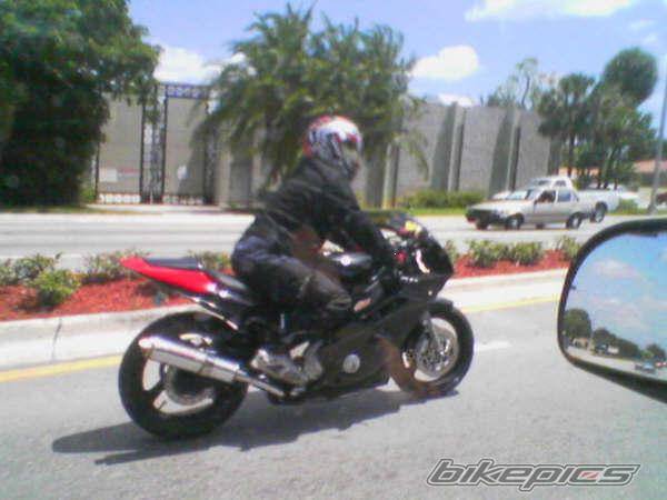 1991 YAMAHA FZR 600 | Picture 362007 motorcycle photo