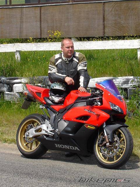 2004 HONDA CBR 1000  RR | Picture 364253 motorcycle photo
