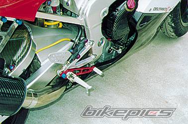 2000 YAMAHA YZF R1 | Picture 3643 motorcycle photo