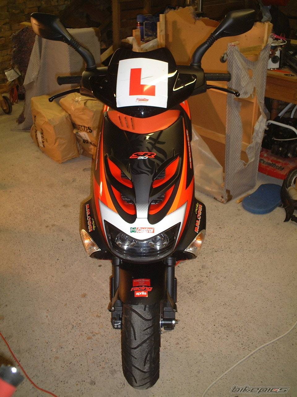 2002 APRILIA SR 50 | Picture 36451 motorcycle photo